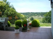 Purchase sale four-room apartment Cambo Les Bains